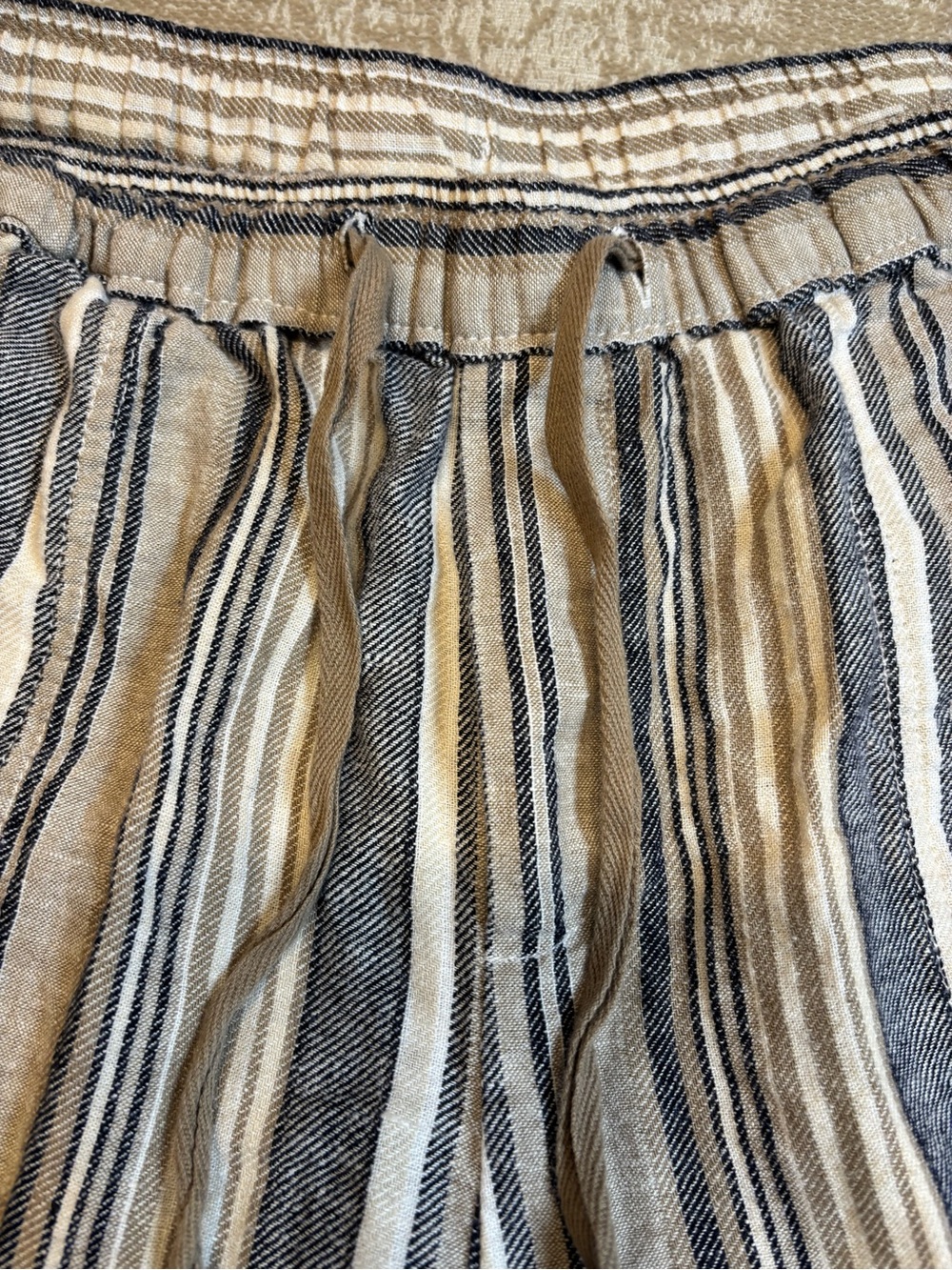 Casa Cabana Striped Linen Wide Leg Crop Pants Medium EUC
. - Picture 5 of 13